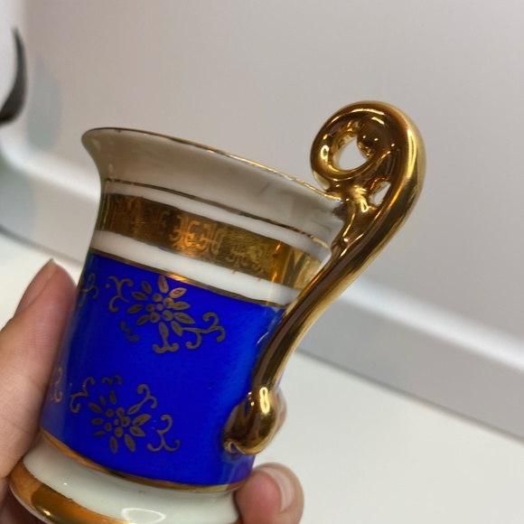 Porcelain Cobalt Blue/Gold Handpainted Portrait Mug marked 55/879 - Picture 5 of 9